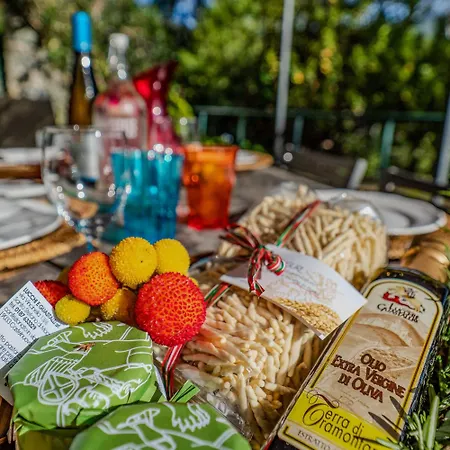 La Pavona Luxury Collection Μοντερόσο αλ Μάρε