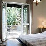 La Pavona Luxury Collection מונטרוסו אל מארה