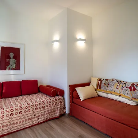 La Pavona Luxury Collection