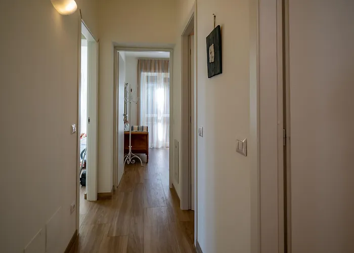 La Pavona Luxury Collection * Монтероссо-аль-Маре