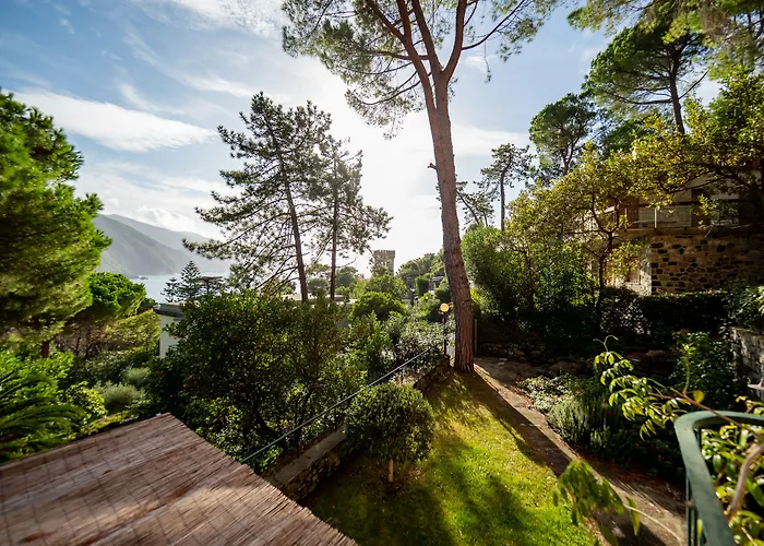 Апартаменты La Pavona Luxury Collection Монтероссо-аль-Маре