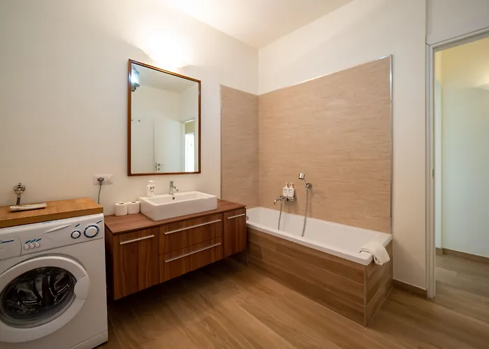 Апартаменты La Pavona Luxury Collection Монтероссо-аль-Маре